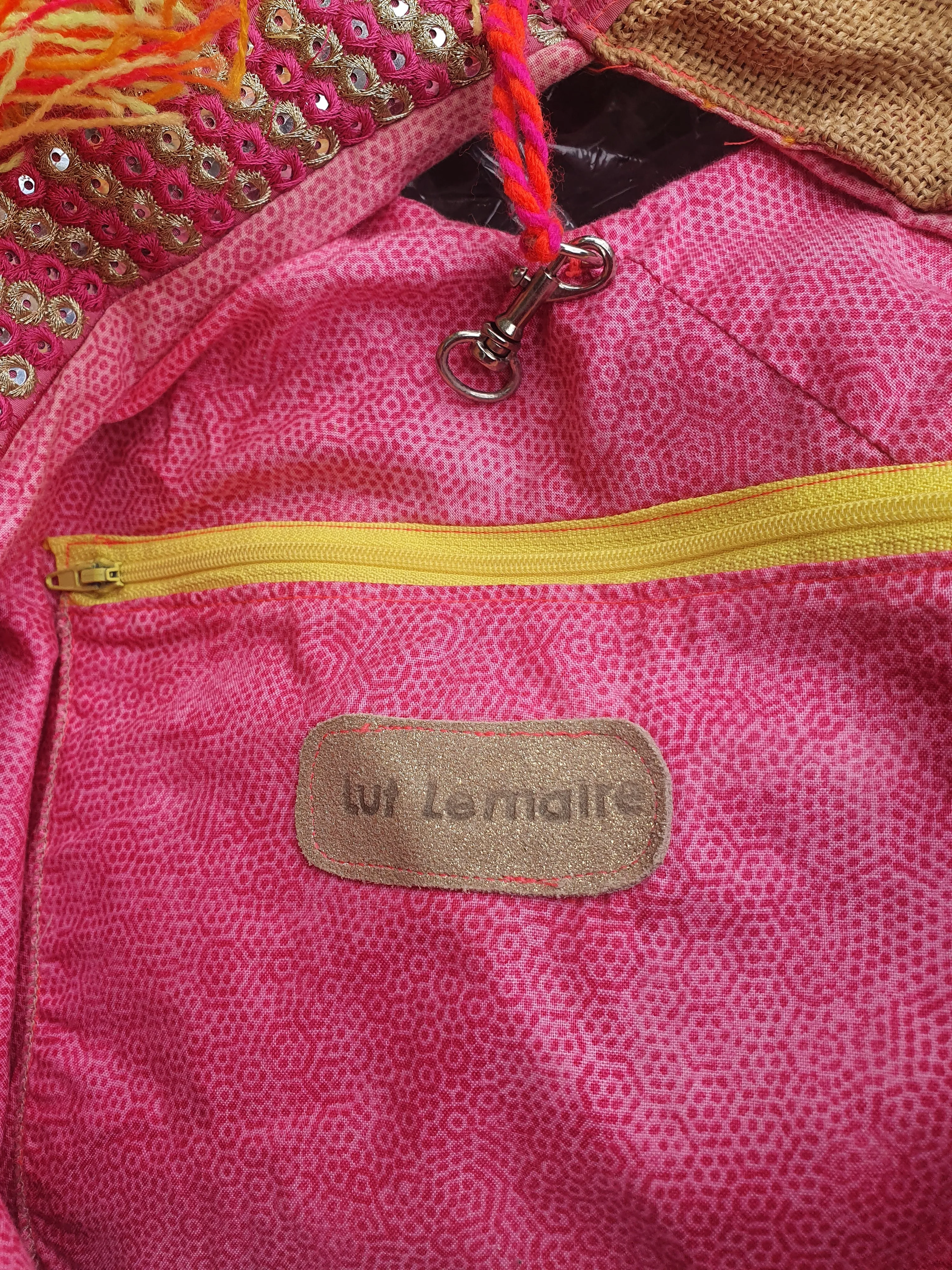 Triangle beach bags PIA
