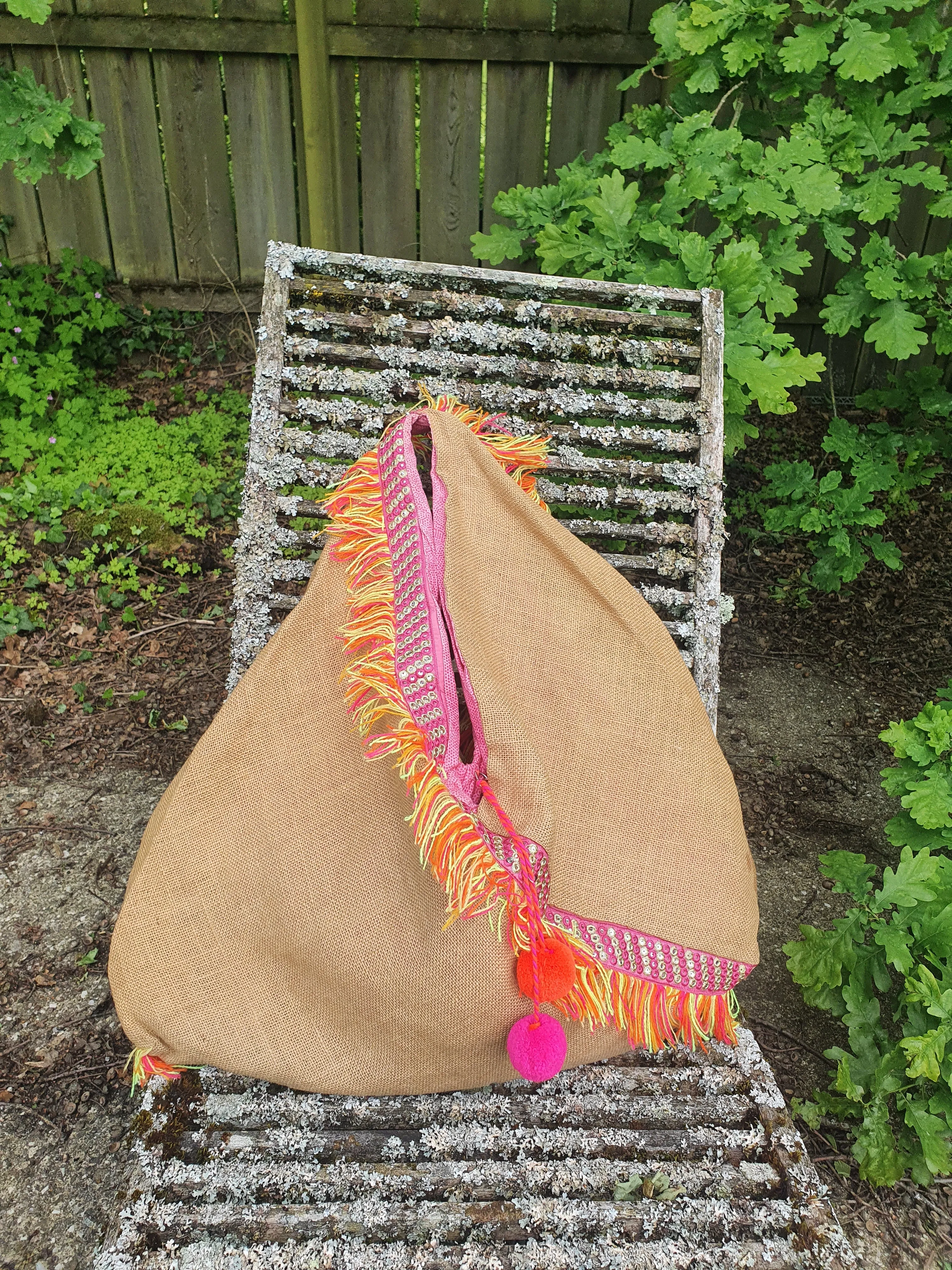 Triangle beach bags PIA